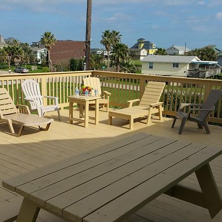 Private Beach -- Away From The Crowds - Ocean Views -Short Drive To Moody Gardens, Schlitter Bahn, Pleasure Pier 加尔维斯敦 外观 照片
