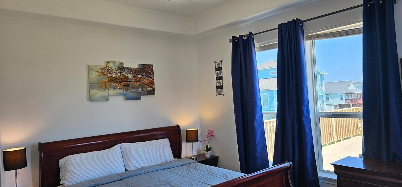 Private Beach -- Away From The Crowds - Ocean Views -Short Drive To Moody Gardens, Schlitter Bahn, Pleasure Pier 加尔维斯敦 外观 照片