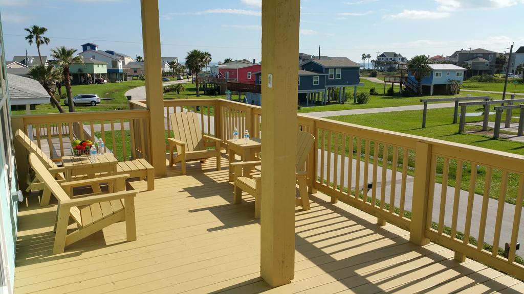 Private Beach -- Away From The Crowds - Ocean Views -Short Drive To Moody Gardens, Schlitter Bahn, Pleasure Pier 加尔维斯敦 外观 照片