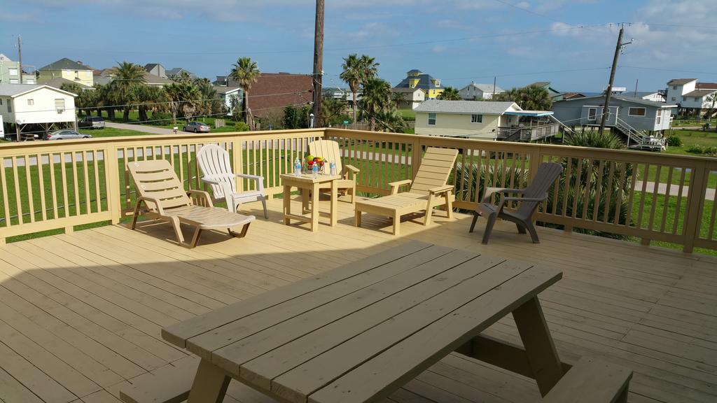 Private Beach -- Away From The Crowds - Ocean Views -Short Drive To Moody Gardens, Schlitter Bahn, Pleasure Pier 加尔维斯敦 外观 照片